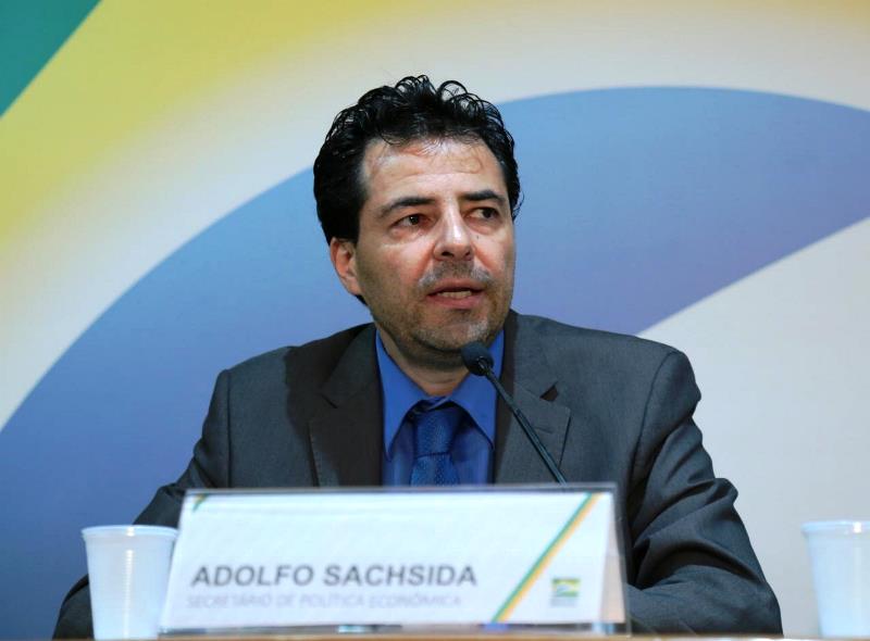 Poupança dá confiança sobre fim, diz Sachsida