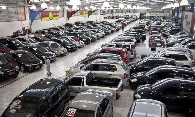 Alta do ICMS compromete venda de veículos usados em SP