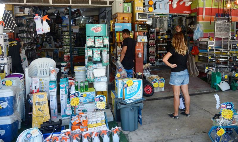 Varejo Ampliado registra expansão de 0,6%