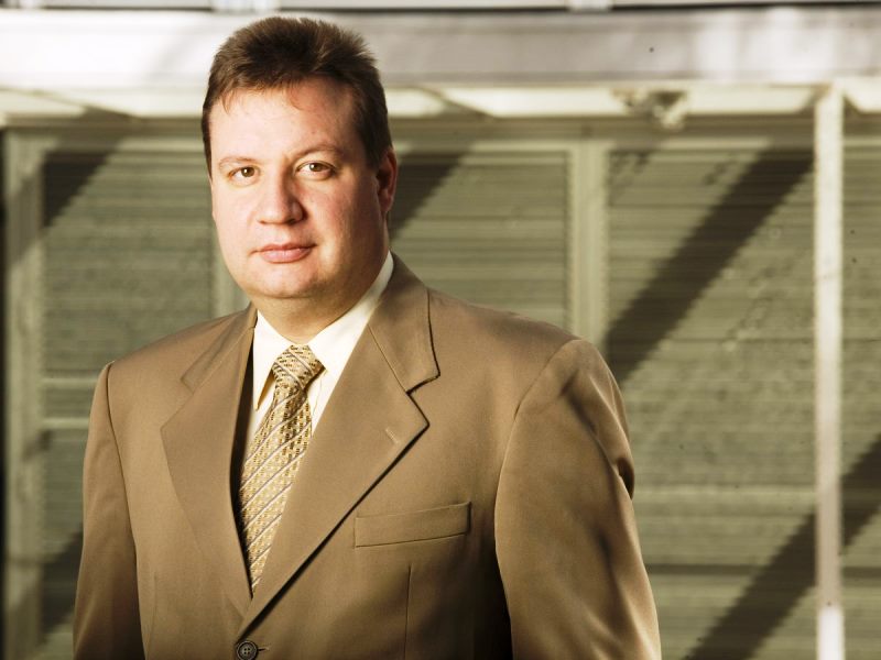 Inadimplência das empresas cai 5,8% em dezembro