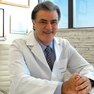 Morre o médico Ricardo Lemos, vítima da Covid-19, aos 61 anos