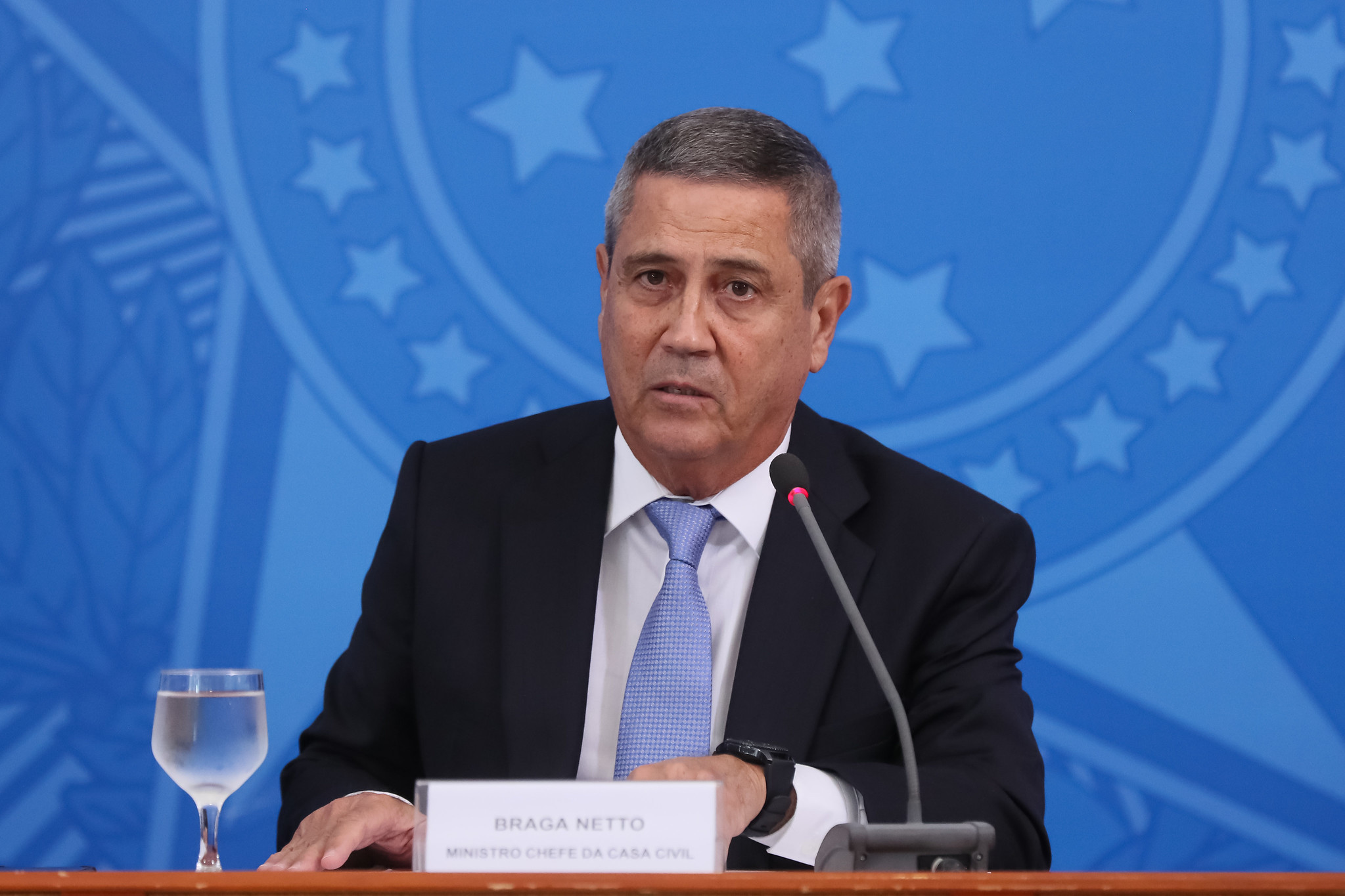 Braga Netto é preso pela Polícia Federal