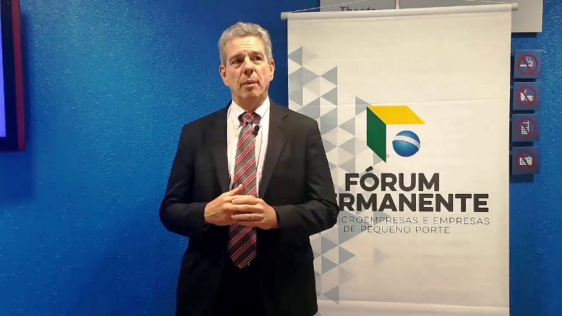 Confiança cai 1,2% em maio; 5º mês de recuo seguido