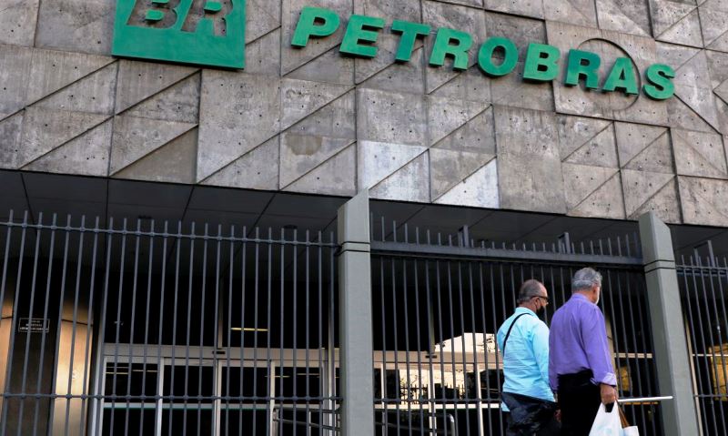 Petrobras anuncia reajuste de 7% no preço