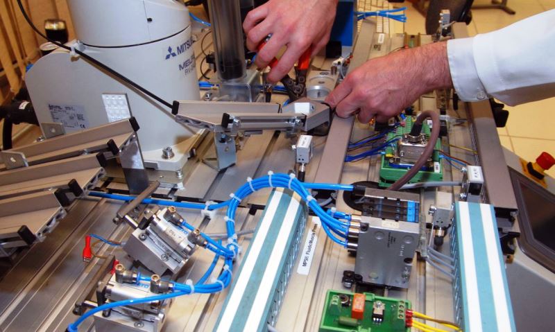 Indicador de mercado de trabalho sobe 4,2 pontos