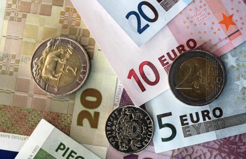 Índice de sentimento econômico da zona do euro cai a 117,5