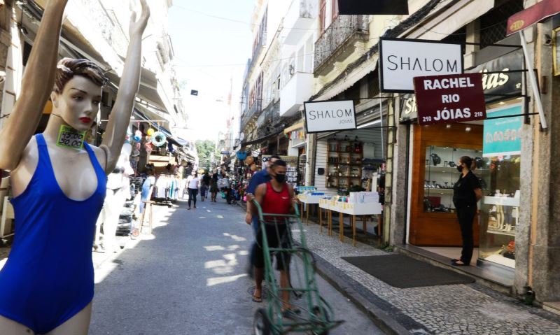 Pequenos negócios respondem por 72% dos empregos gerados no país