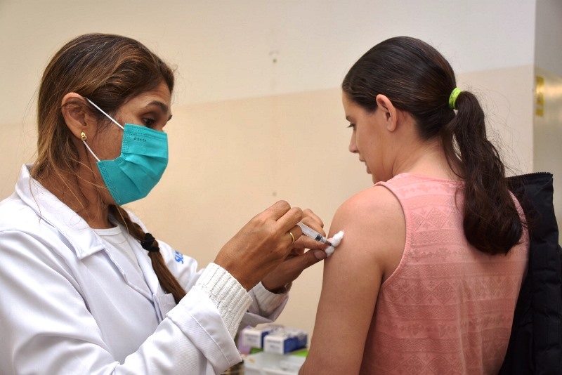 São Carlos vai antecipar 2ª dose da Pfizer a partir de segunda-feira