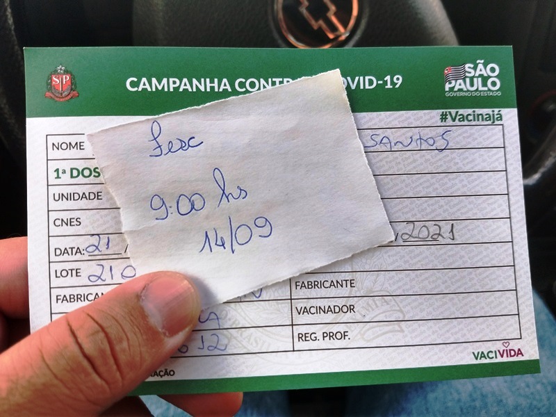 Mesmo com agendamento antecipado, pessoas ficam sem receber doses da CoronaVac no ‘Drive Thru’ da FESC