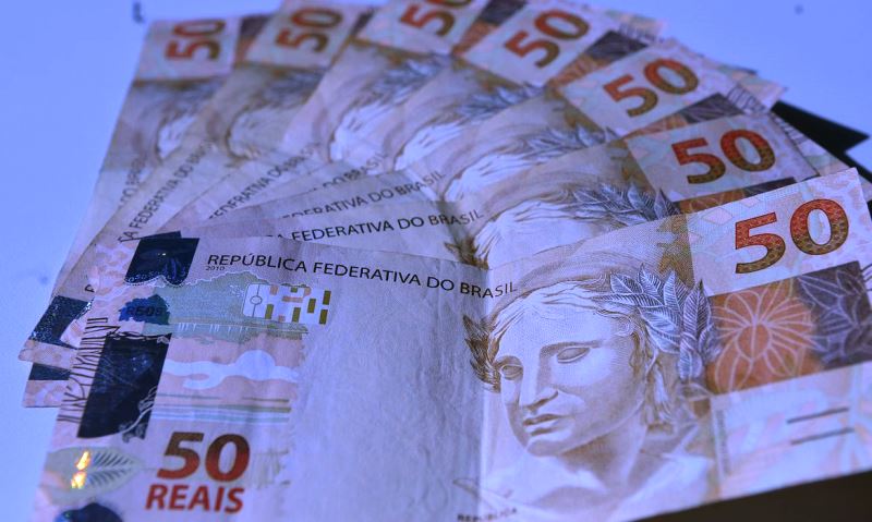 Inflação provoca alta de 14,2% na busca por crédito