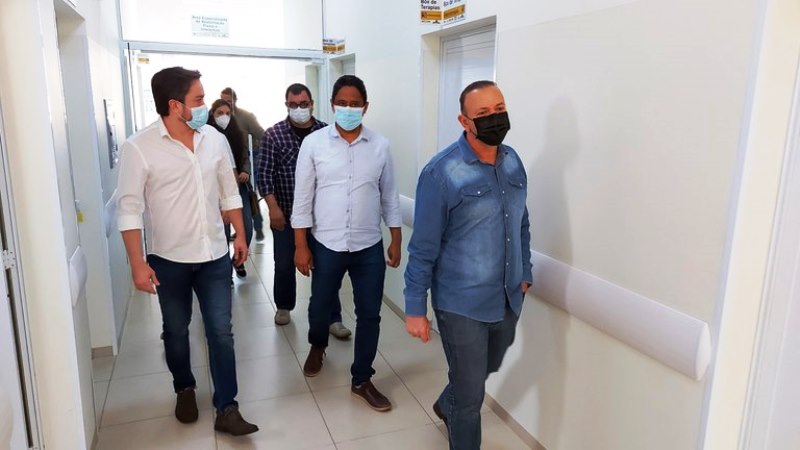 Edinho Silva quer implantar passaporte da vacinação em Araraquara