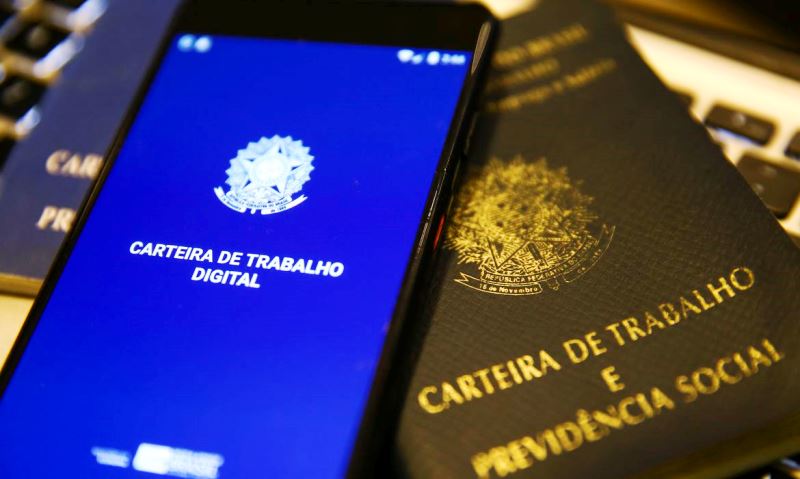 Caged revisa dados e número de vagas criadas recua para 75,9 mil