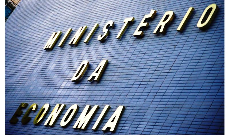 Governo reduz previsão de crescimento da economia para 5,1%