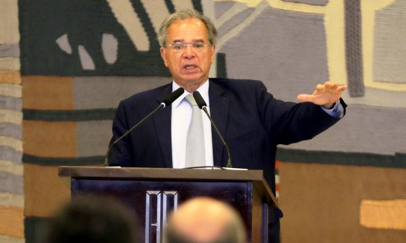 Dólar alto estimula investimentos no país