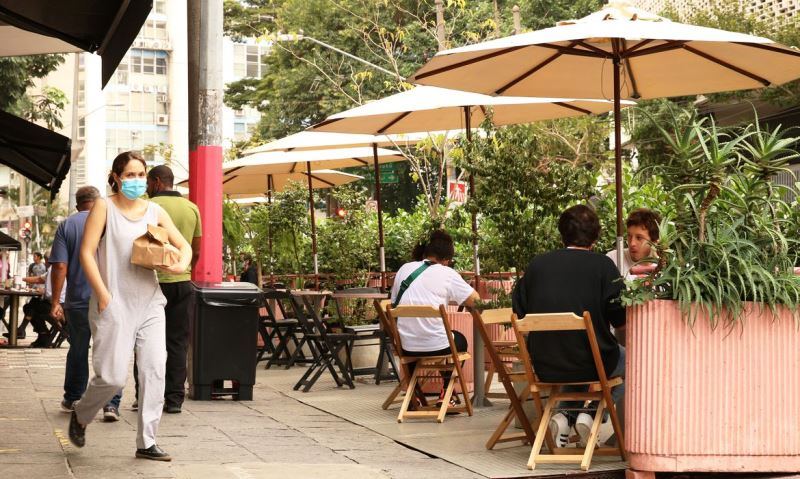 Pequenos negócios geraram 71% dos empregos