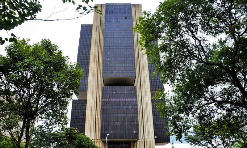 Copom aumenta taxa básica de juros para 9,25% ao ano