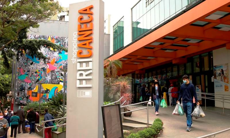 Confiança do comércio tem queda de 2,7 pontos em dezembro