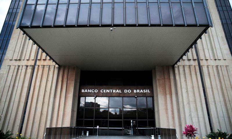 Mercado volta a diminuir projeção para crescimento da economia em 2021