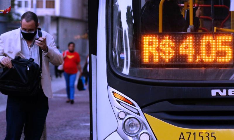 Prévia da inflação oficial fecha ano em 10,42%