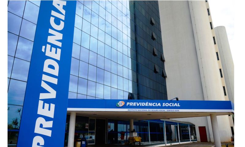 Prova de vida do INSS volta a ser exigida em 2022