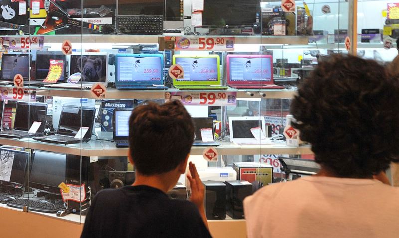 Intenção do Consumo fecha 2021 abaixo do nível de satisfação