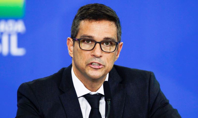 Inflação atingirá pico em abril ou maio, diz presidente do Banco Central