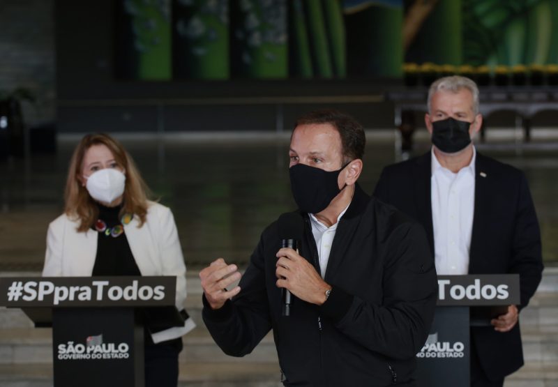 Estado de SP está pronto para fornecer 10 milhões de doses da Coronavac ao Brasil