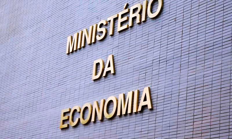 Governo Central tem déficit primário de R$ 6,3 bi