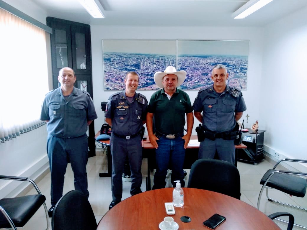 Vereador Bira visita 38º Batalhão da Polícia Militar