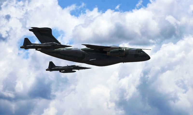 Holanda anuncia compra de cinco aviões cargueiros da Embraer