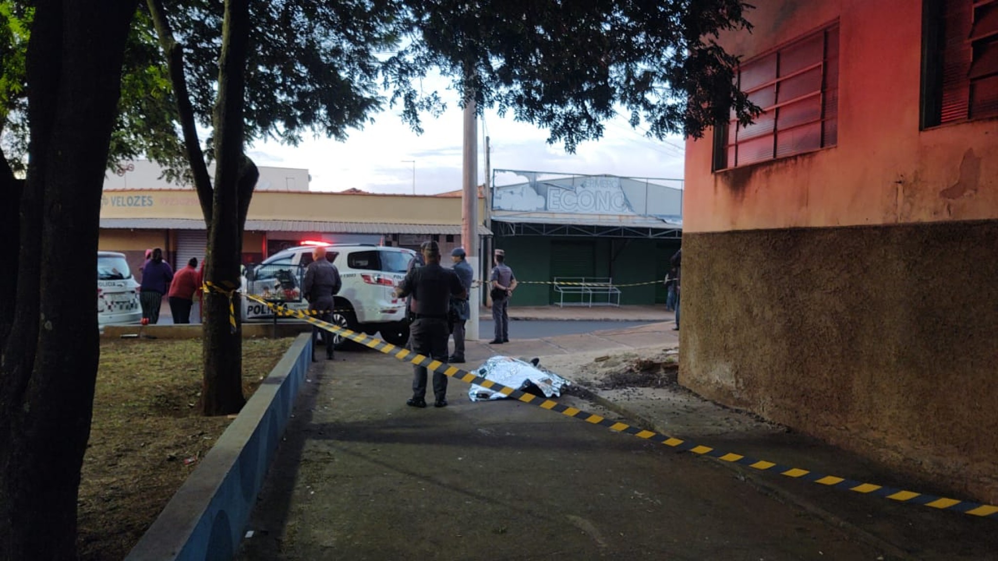 Menor é detido pela PM e confessa que espancou homem até a morte