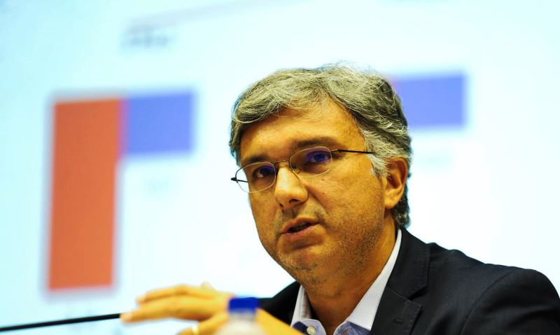 Auxílio Brasil deverá ser de R$ 400, diz secretário do Tesouro