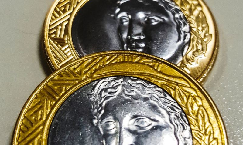 Setor público registrou superávit de R$ 358 bilhões