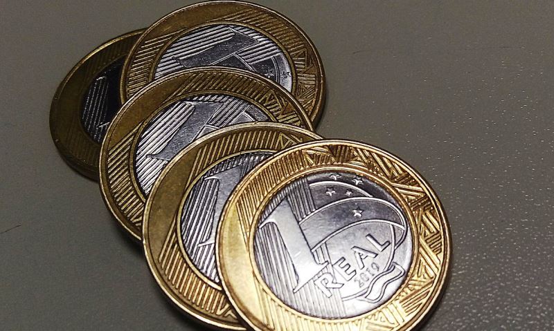 Mercado financeiro reduz projeção da inflação de 6,82% para 6,7%