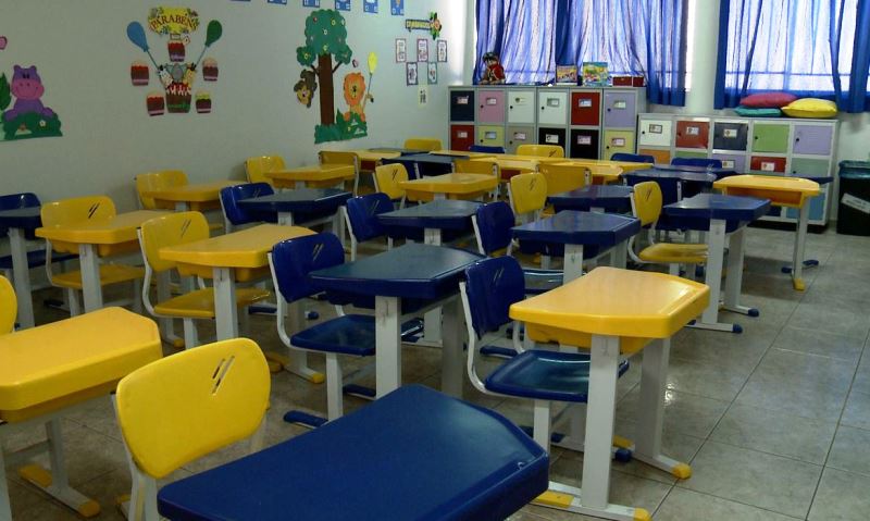 Pais podem negociar reajuste nas mensalidades com as escolas