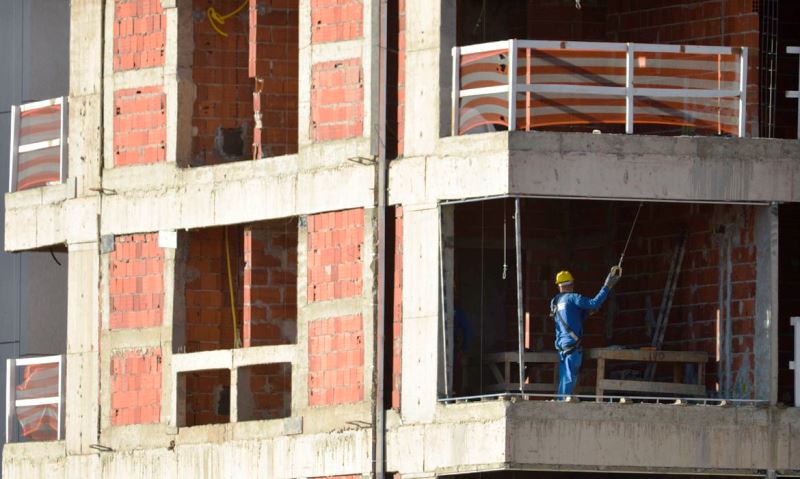 Índice da Confiança da Construção cresce 3,5 pontos