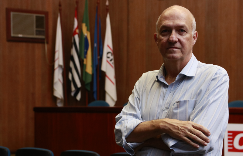 Emprego industrial avança na Região Central