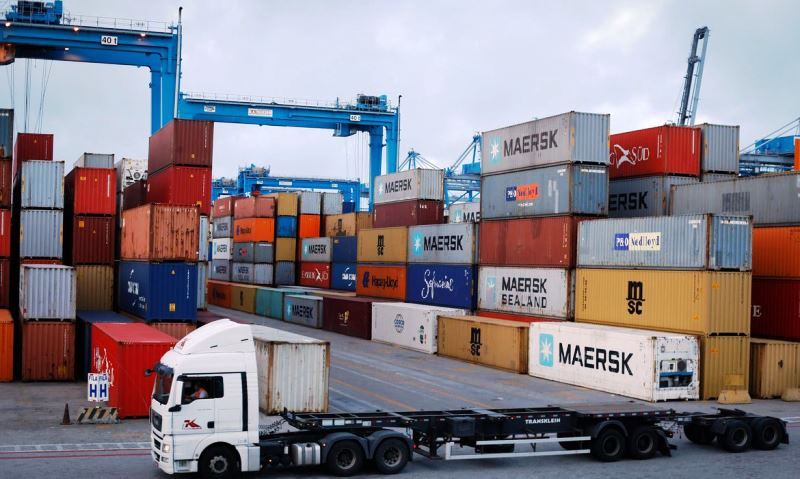 Balança comercial registra superávit de US$ 3,99 bi