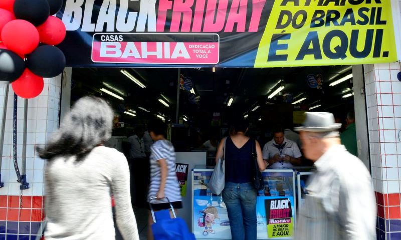 Intenção de consumo alcança maior nível desde abril de 2020