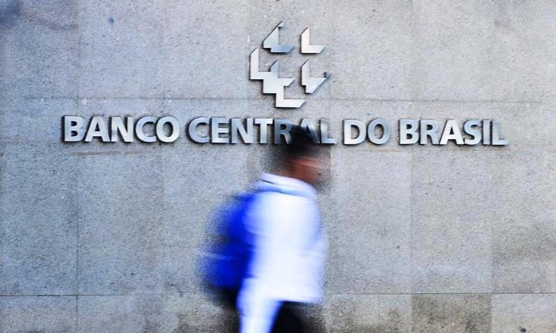 Mercado financeiro reduz projeção da inflação de 5,79% para 5,76%
