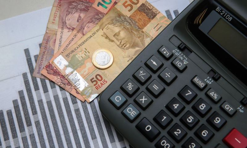 Economia iniciará ano com discussão sobre impostos e novo marco fiscal