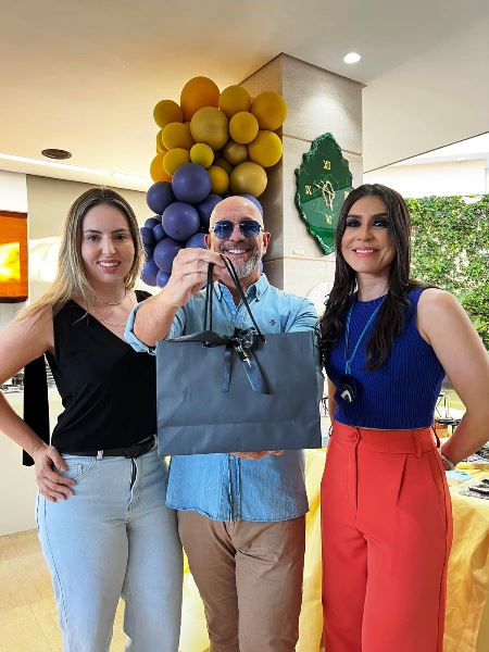 Lançamento das obras de Eli Castro Arts