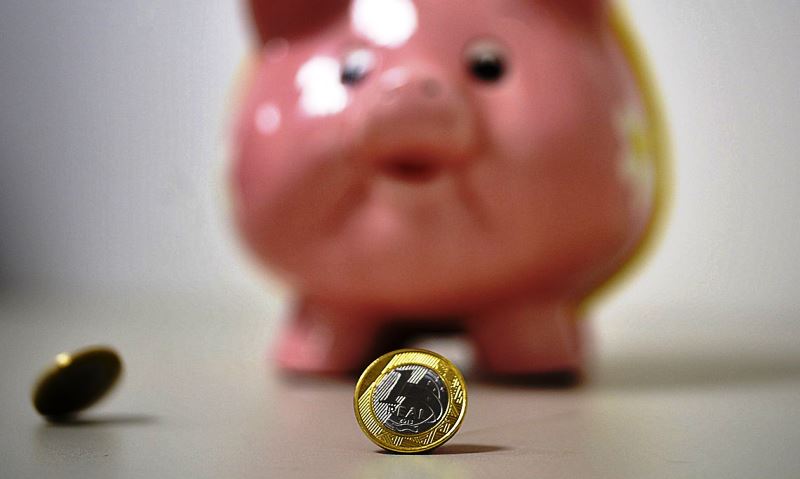 Poupança tem saques de R$ 26,3 bi