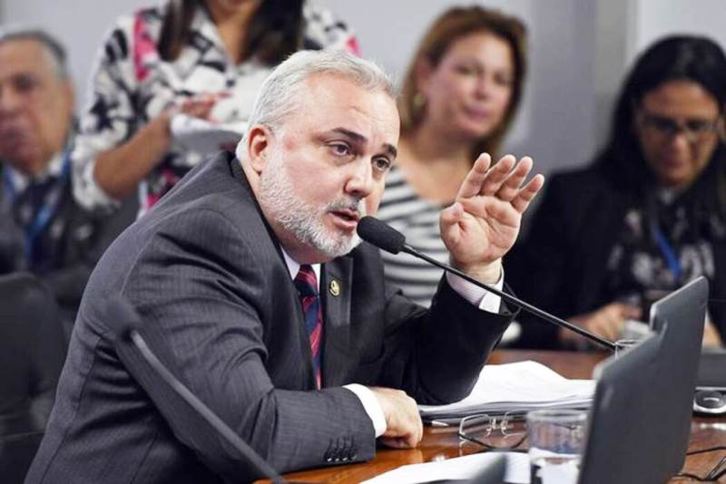 Prates diz que todo preço vai ter referência internacional, sem intervenção