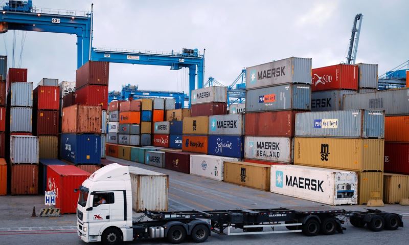 Balança comercial tem superávit de US$ 2,716 bilhões