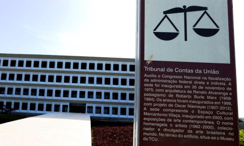 TCU autoriza privatização de dois portos e de hidrelétrica