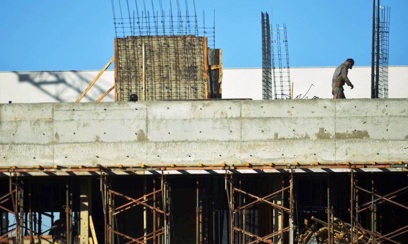 Plataforma online mapeará obras paradas em estados e municípios