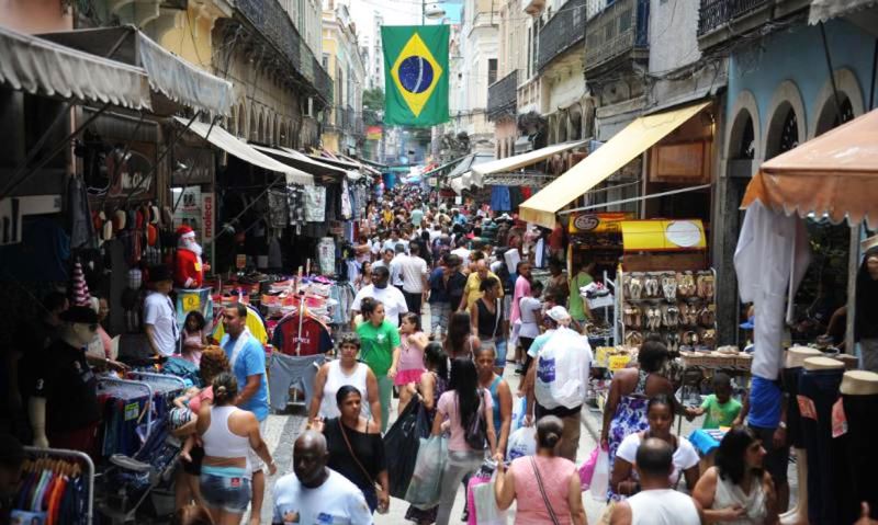 Confiança do empresário sobe 0,6 ponto em fevereiro