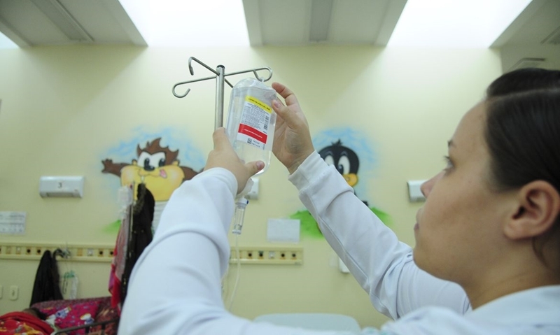 Efetivação do piso salarial da enfermagem ainda enfrenta resistência