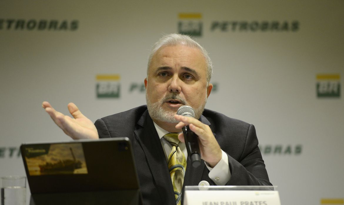 Petrobras reduz preços de gasolina, diesel e gás